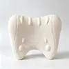 Almohada Masajeadora Cervical Almohada de Presión con Dedos Corrector de Joroba Cervical Desbloqueador de Columna Vertebral Cuello Masajeador de Cabeza Hombro Cuello