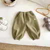 Leggings Gruesos para Niños 2025 Nuevos de Invierno Moda Coreana para Niñas Bordados de Dibujos Animados Pantalones de Chándal Pantalones de Bebé Modernos