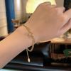 Pulsera de Perlas Pequeñas Shijia Doradas Extremadamente Pequeñas para Mujer 2025 Nueva Llegada Nicho de Lujo Ligero Pulsera Exquisita Francesa