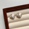 Brincos de pérolas geométricas leves e luxuosas, estilo palácio vintage, estilo japonês-coreano, feminino, moderno, com microincrustações de zircônia, brincos personalizados de luxo