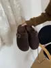 Mocasines cerrados de suela blanda para mujer, perfectos para usar al aire libre en otoño de 2026, un nuevo estilo moderno y versátil