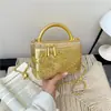 Nova bolsa de mão 2026, bolsa de ombro bordada fashion, simples e elegante, com um toque de luxo, bolsa tiracolo em couro envernizado, moderna