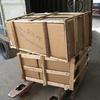 Se recomienda reforzar el marco de madera para evitar daños durante el transporte.