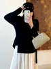 Blusa de tricô com ajuste na cintura para tamanhos grandes com alças para mulheres, estilo outono 2026, barra irregular, blusa básica modeladora para mulheres plus size 25081