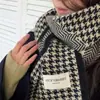 Bufanda de pata de gallo para mujer, de alta gama, para invierno, nueva, con ambiente de primavera y otoño, chal versátil, bufanda tejida para protección cálida del cuello