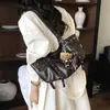 Bolsa tote retrô grande capacidade transfronteiriça para mulheres, nova coleção outono/inverno 2026, bolsa de ombro simples e fashion, adequada para o trabalho e uso diário