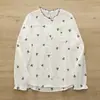 Colección Otoño 2026 Estilo Japonés Dibujos Animados Bordado Moño Holgado Cardigan para Mujer Cuello Alto Camisa de Manga Larga Venta al por Mayor