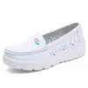 Sapatos Brancos Hospitalares com Solado Macio para Enfermeiras Confortáveis com Solado Macio Respiráveis Solado Espesso Sapatos Femininos Sapatos Brancos Sapatos de Trabalho Em Estoque Dropshipping