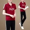 Traje Deportivo de Solapa a la Moda para Mamás, Estilo Verano, Rejuvenecedor, Tallas Grandes, Petite, Casual, Adelgazante Conjunto de Dos Piezas, Moderno