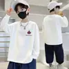 Camiseta de Manga Larga 100% Algodón para Niños Otoño Niños Holgada Cuello Redondo Mediana y Grande Ropa de Niños Camiseta Básica Casual de Moda para Niños