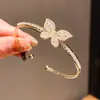 Pulseira Aberta Exquisita de Folha de Cristal Coreana Casual Simples Moda Versátil Design de Nicho Joia de Mão para Mulheres