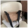 2025 Nueva Marca de Moda Bolso Cruzado para Mujer Mochila Pequeña Bolso de Hombro de Moda Estilo Hong Kong para Mujer Color Sólido Bolsa para Teléfono Móvil Ins para Mujer