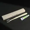 Set de Cepillo de Dientes Desechable y Artículos de Tocador Serie Tierra para Hoteles, Posadas, Bed & Breakfasts y Clubes - Venta Directa y al Por Mayor desde el Fabricante
