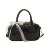 2026 Bufanda de Seda de Color Sólido Francesa para Mujer Verano Nueva Textura Elegante Bolso de Mano Simple Elegante para Dama Almohada Bolso Cruzado