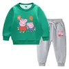 Traje de suéter para niños otoño e invierno 2023 estilo occidental nuevo traje cálido de invierno acolchado de terciopelo de manga larga para niños grandes