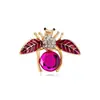 Promoção de Liquidação Broche Borboleta Flor Abelha com Pérolas e Strass Múltiplos Pinos de Liga Acessórios para Roupas Fim de Linha Atacado