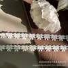 Em estoque Novo Lolita Bordado Solúvel Em Água Lace Leite Seda Único Lado Flor Onda Lace Lace Código De Barras