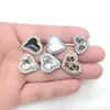 Suéter de Camisa Estilo Chanel con Forma de Corazón Tachonado de Pedrería con Puntos de Aceite Botones de Pedrería Accesorios de Ropa Botones Joyería Botones Cosidos a Mano
