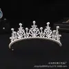 Nova Decoração Popular para Bolo de Aniversário em Liga de Zinco Coroa Ornamentos Crianças Rainha Plug-In Pérola Pequena Coroa Acessórios para Bolo