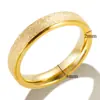 Anillo Popular de Moda Europea y Americana de Acero de Titanio Escarchado para Mujer Anillo Popular Simple Liso Anillo de Pareja Venta al por Mayor de Joyería de Mano Transfronteriza