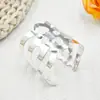 Venta Caliente Transfronteriza Nuevo Estilo Simple Oro y Plata Hueco Abierto Anillo para Servilleta Hebilla para Servilleta Configuración de Mesa de Hotel Fábrica Venta al por Mayor