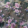 Tela de encaje con bordado floral tridimensional colorido de Taiwán Vestido Tela para ropa Z15 Tela para material de vestido de novia