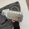 Bolso Cuadrado Pequeño Acolchado con Cadena Estilo Chanel para Mujer, Nuevo Bolso Versátil Hombro Cruzado 2026, Bolso Simple de Mano Bolso de Axila