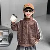 Jaqueta de Outono para Meninos 2026 Nova Estilosa Roupa Top de Primavera/Outono para Bebê Menininho Estilo de Rua Jaqueta Infantil Tendência