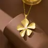 Moda Outono Simples Colar com Pingente de Flor de Cinco Pétalas com Acessórios de Pérola Sintética, Colar com Pingente de Flor de Alto Padrão