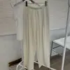 Calça Casual de Cintura Alta Wide Leg com Caimento Relaxado, Versátil e Emagrecedora, Apresentando uma Textura Fluida e um Toque Macio e Sedoso