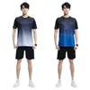 Conjunto Esportivo de Seda Gelada de Manga Curta, Novo Estilo de Verão Tie-Dye Degradê Respirável Fino Shorts Conjunto de Duas Peças