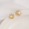 Preservador de Cor 14K Cobre Revestido Ouro Real Estames Coração de Flor Contas Chapéu Suporte de Flor DIY Grampo de Cabelo Feito à Mão Flor Enrolada Material de Joias Acessórios