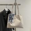 Bolso de gran capacidad de estilo extranjero de alta gama 2025, nuevo bolso de mujer, bolso de hombro de moda para viajeros, bolso de mano popular de primavera y verano