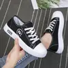 Tênis de Lona para Estudantes Novos Nuanfenglai Primavera e Outono, Sola Macia, Antiderrapante, Tênis Casuais da Moda, Sapatos de Tecido de Solado Plano Respiráveis para Mulheres