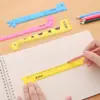 Regla Plástica Divertida y Colorida de Jirafa 15cm Estudiante Estudiante de Jardín de Infancia Papelería Creativa Regalo de Regreso a Clases Mayoreo