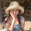 2026 Novo Estilo Estilo Hyuna Chapéu de Palha com Contas de Madeira Coloridas Guarda-Sol Chapéu de Pescador com Aba Larga para Mulheres, Chapéu Dobrável para Proteção Solar na Praia