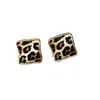 Pendientes de Tuerca Geométricos de Diamante con Estampado de Leopardo Otoño Invierno para Mujer 2026 Nuevos Pendientes Trendy Elegantes Retro Estilo Hong Kong Sentido del Diseño Adornos para Orejas