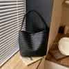 Bolsa Casual de Grande Capacidade Transfronteiriça Moda 2026 Nova Simples Retrô Popular Bolsa de Ombro Estilosa Simples Bolsa Saco