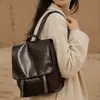 Mochila de Cuero Genuino Serie Mensajero Otoño, Estilo Vertical, Cuero Curtido Vegetal, Gran Capacidad, Unisex, Mochila Casual para el Trabajo y los Viajes Diarios