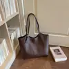 Bolso Tote de Lujo Ligero Retro de Nicho para el Trabajo para Mujer 2026 Nuevo de Moda Verano Gran Capacidad Bolso de Hombro