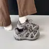 Tenis de Moda para Mujer Otoño/Invierno 2026 con Tacón Oculto, Cierre de Cordones al Frente, Malla Transpirable, Zapatos Casuales Versátiles
