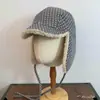 Chapéu Aviador de Lã de Cordeiro com Bolinhas Vermelhas Estilo Coreano com Abas de Orelha, à Prova de Vento, Resistente ao Frio, Quente e Estiloso
