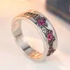 Anillo Estilo Palacio Retro Huajie Tallado a Mano Incrustado con Circonita Sintética, Joyería de Anillo Exquisita y Versátil para Mujeres