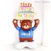 Novo Balão Urso Sentado Abraçando Bolo Filme de Alumínio Urso Estéreo 3D Balão Decoração de Aniversário Festa Layout Atacado