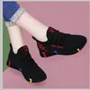Comercio Exterior Zapatos de Mujer Estilo Nuevo Zapatos de Tela Old Beijing Suela Suave Transpirables Deportivos Zapatos Blancos Zapatos Casuales de Viaje Dropshipping Transfronterizo