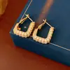 Pendientes Cuadrados de Circonita Aguja de Plata, Lujo Ligero, Estilo Fresco, Pendientes Exquisitos, Versátiles, Gama Alta, Pendientes de Nicho al por Mayor