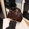Bolsos de Mujer Transfronterizos 2026 Nuevo Bolso de Mano de Charol Bolso de Hombro de Diseño Nicho Casual Moda Bolso Cuadrado Pequeño