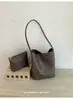 Bolso de hombro cruzado de alta gama retro casual, nuevo bolso tejido de gran capacidad con patrón para ir al trabajo, madre e hija, bolso de axila