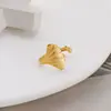 Nuevo anillo geométrico de acero de titanio a la moda, anticaída, para mujer, de nicho, de alta calidad, ligero, de lujo, de acero inoxidable, anillo abierto.