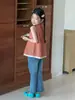 Camiseta sin mangas de algodón transpirable Aimo Beibei para niños, chaleco de cuadros con encaje de color contrastante para niñas, top de encaje